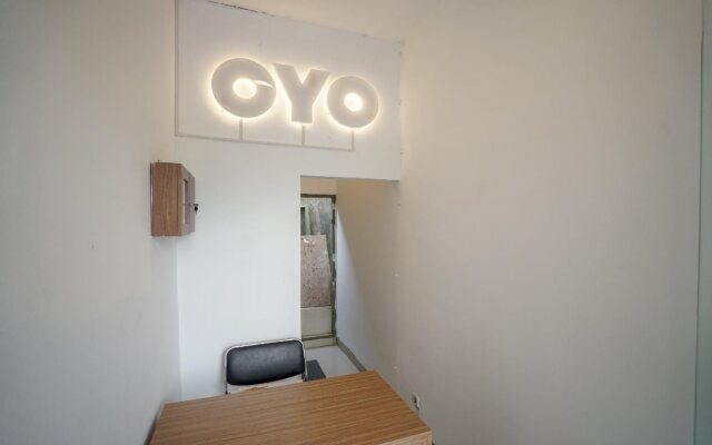 Lawang 15 Syariah by Oyo Rooms