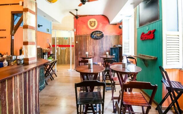 Oyo 131 Girassol Carioca