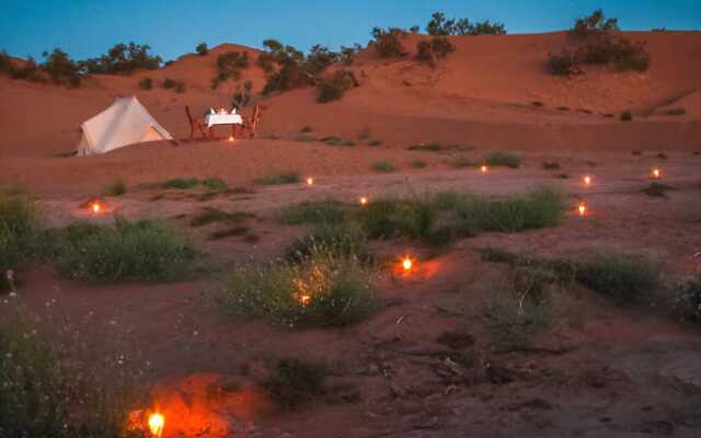 Bivouac les Hommes Bleus exclusive camp