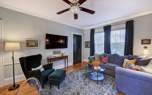 The Home Collection - 800 Magnolia