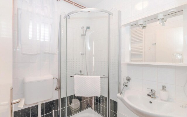 Awesome Home in Privlaka With Wifi and 2 Bedrooms