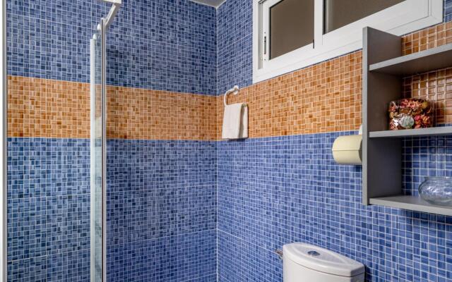 Coastal Charm/ Cozy Studio In Benalmadena