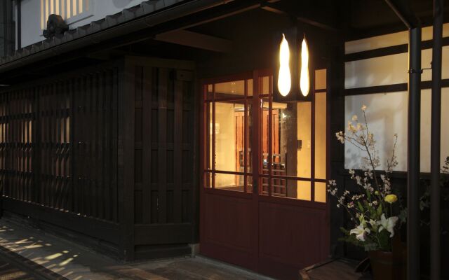 Gion - Kinpyo