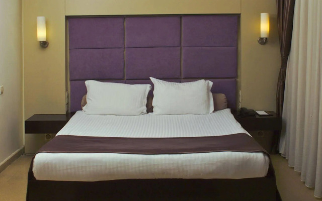MY Hotel