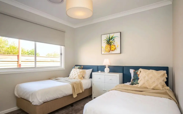 Kirsten Accommodation Parkes