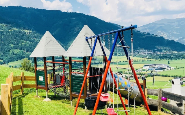 Modern Mansion in Kaprun Near Ski Area