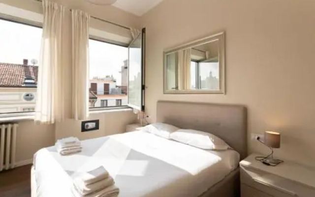 Via Torino Apartment 2