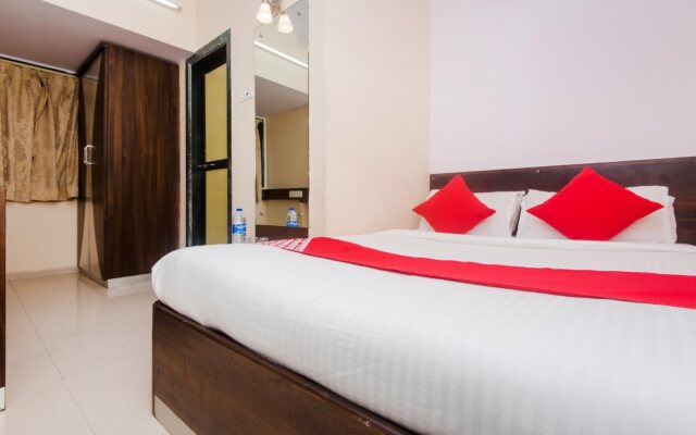 Hotel Daisy Residency