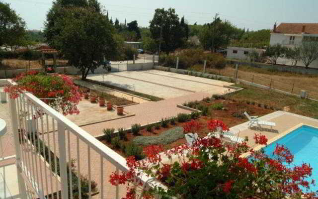 Villa Darrer