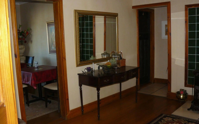 Lagoon Lodge