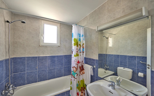 Magaluf Playa Apartments - Adults Only