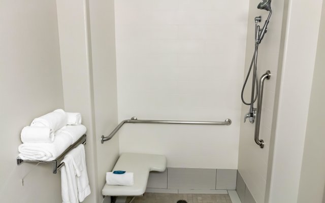 Holiday Inn Express Pendleton by IHG