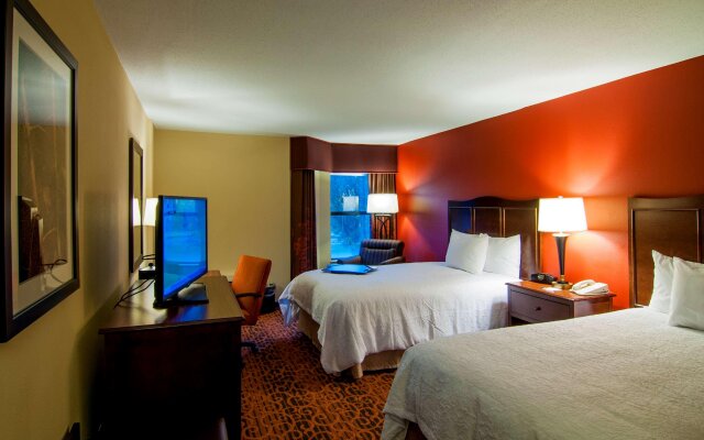 Hampton Inn & Suites Tampa-North