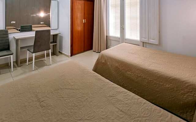 Hotel Niza