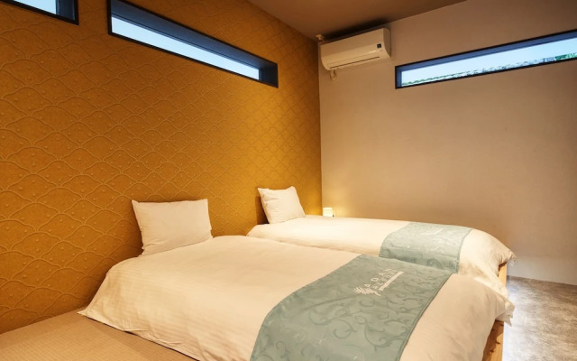 ADAN RESORT Lamp