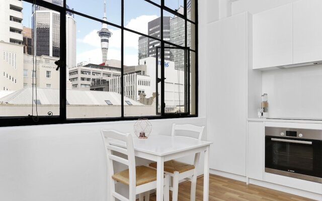 Renovated Apartment in Heart of CBD