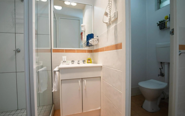 Adina Lodge Holiday Units