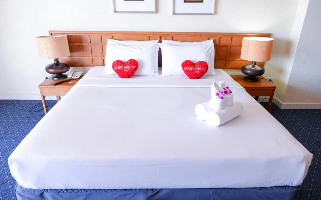 Sandy Spring Hotel