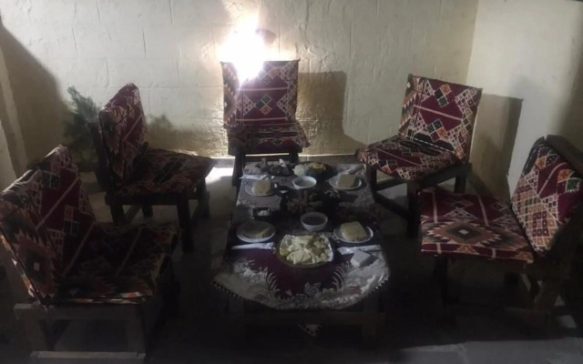 Pyramids lounge