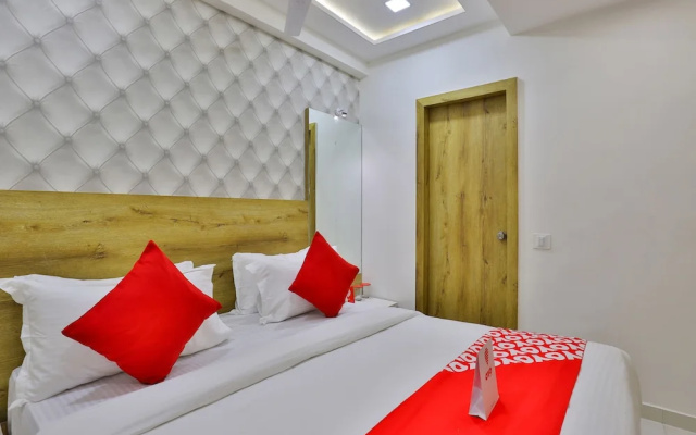OYO 18485 Hotel Lincoln