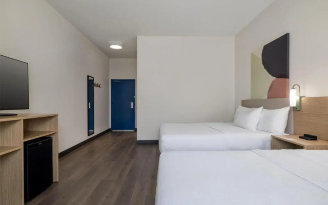 Spark by Hilton Artesia