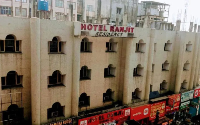 Hotel Ranjit Residency