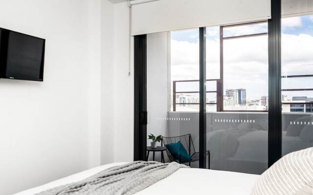 Adam + Eve - 2 Bedroom Luxury Apartment