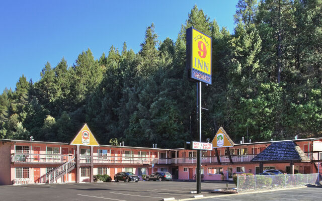 National 9 Inn Placerville