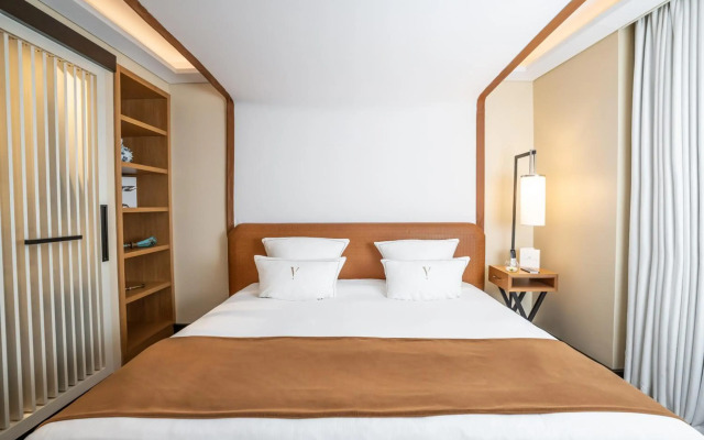 Five Seas by Inwood Hotels