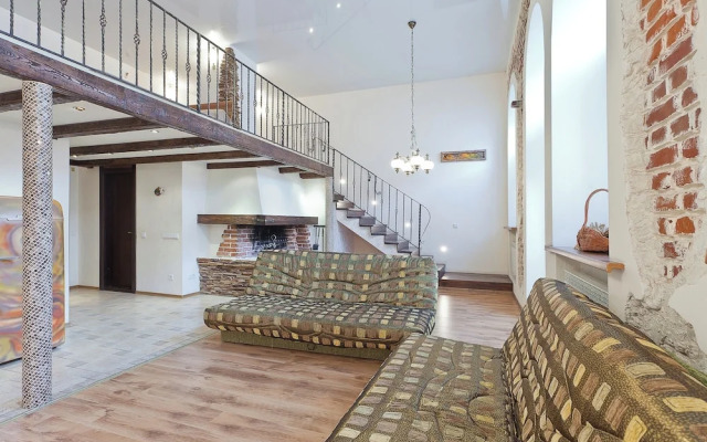 Apartments on Karl Marx str 20