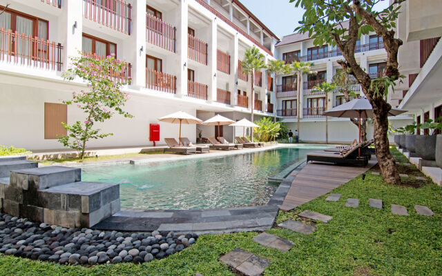 ZEN Rooms Benesari 6 Legian Kuta