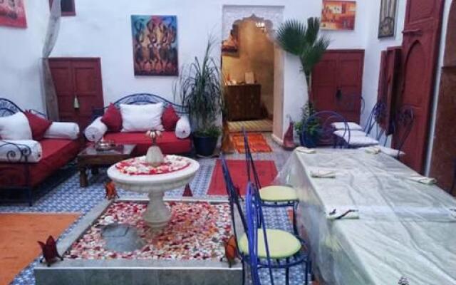 Riad Lala Latifa