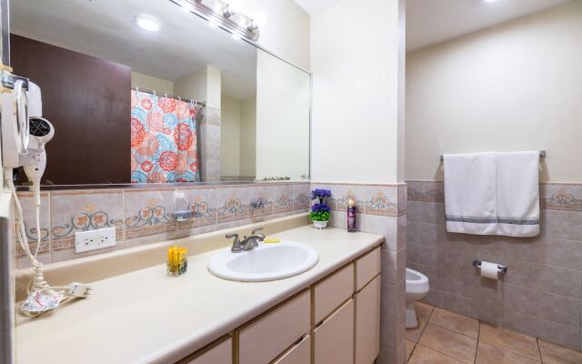 Golden Dream Villas Studio 306  A B