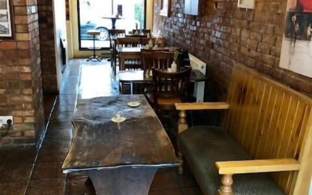 The Queens Head