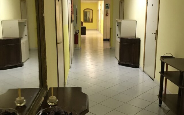 Mini Hotel