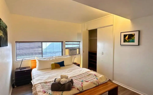 Poolside Comfort in Montrose