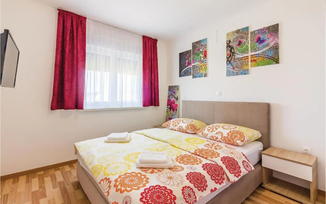 Three-Bedroom Apartment in Medulin
