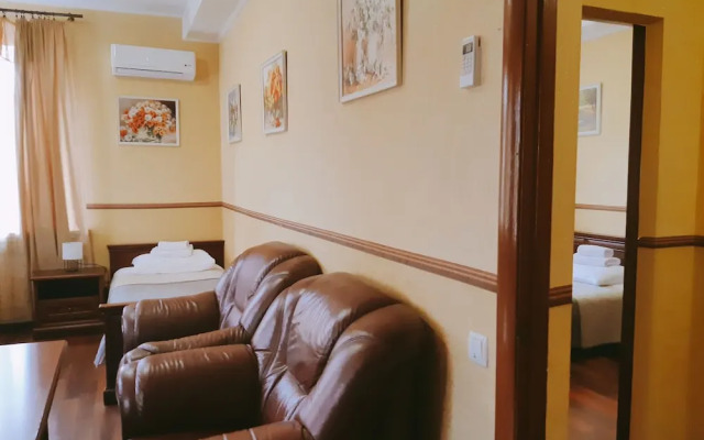 Korona Hostel