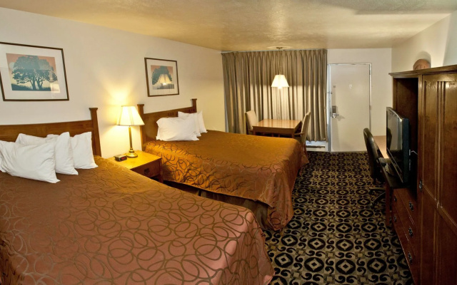 Americas Best Value Inn Roosevelt Ballard
