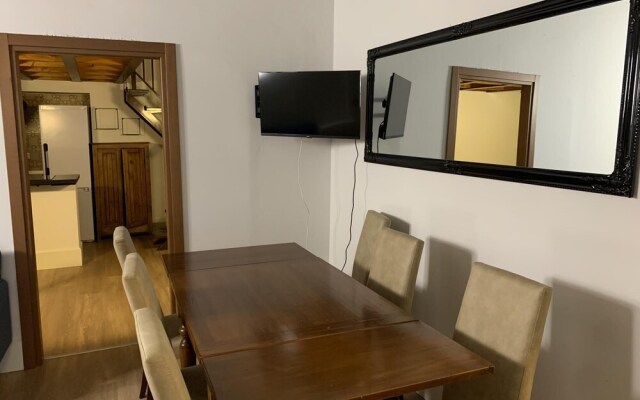 Ginori B in Firenze With 3 Bedrooms and 2 Bathrooms