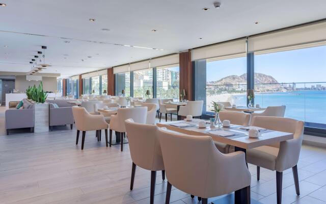 The Level at Melia Alicante - Adults Only
