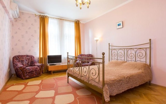 Апартаменты Holiday Apartment у Москвы-реки