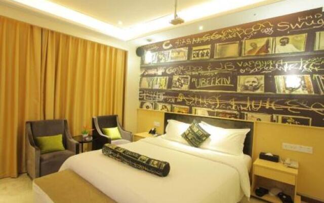 Shenzhen Hua Dingsheng Hotel (Gushu Subway Station, Shenzhen Airport)