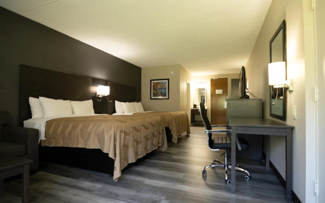 Quality Inn & Suites Danbury near University