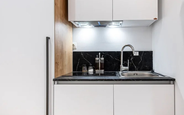 Kriel Suites by LIV Homes Room 103