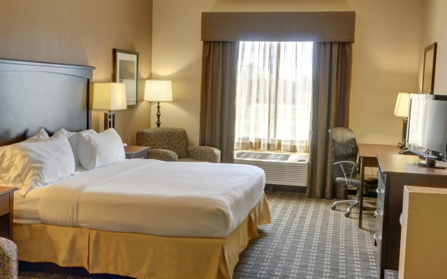 Holiday Inn Express Hotel & Suites Texarkana East by IHG
