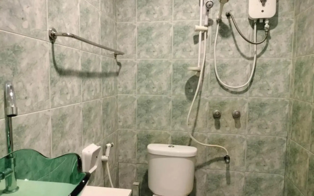 S2S Queen Trang Hotel