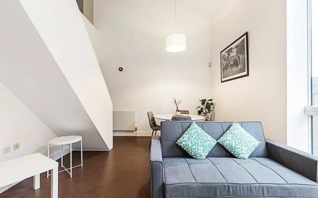 Cosy Camden Retreat Near Markets Tube