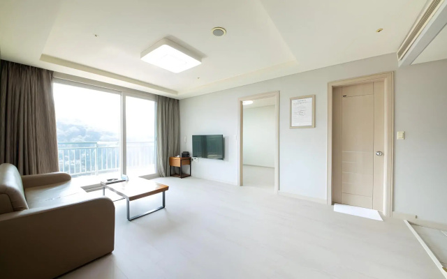 Elysian Gangchon Resort