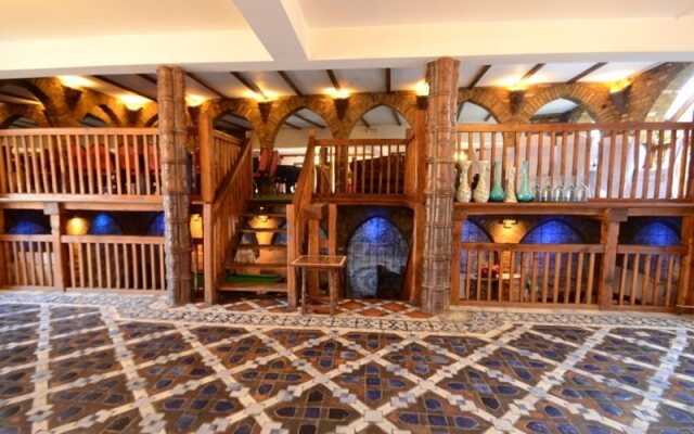 The Madonna Halley Hotel
